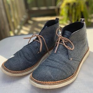 Toms lace up ankle boot